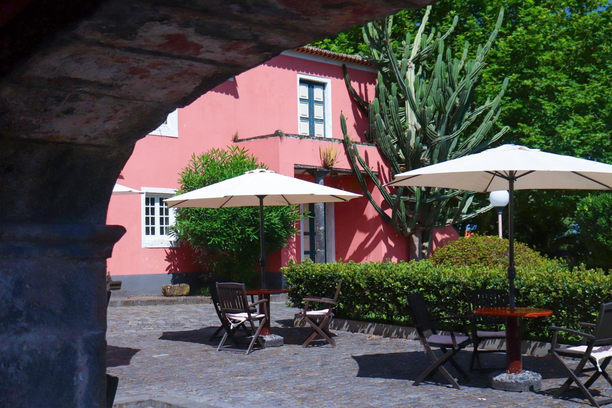 Solar De Lalem Bed & Breakfast Maia  Exterior photo