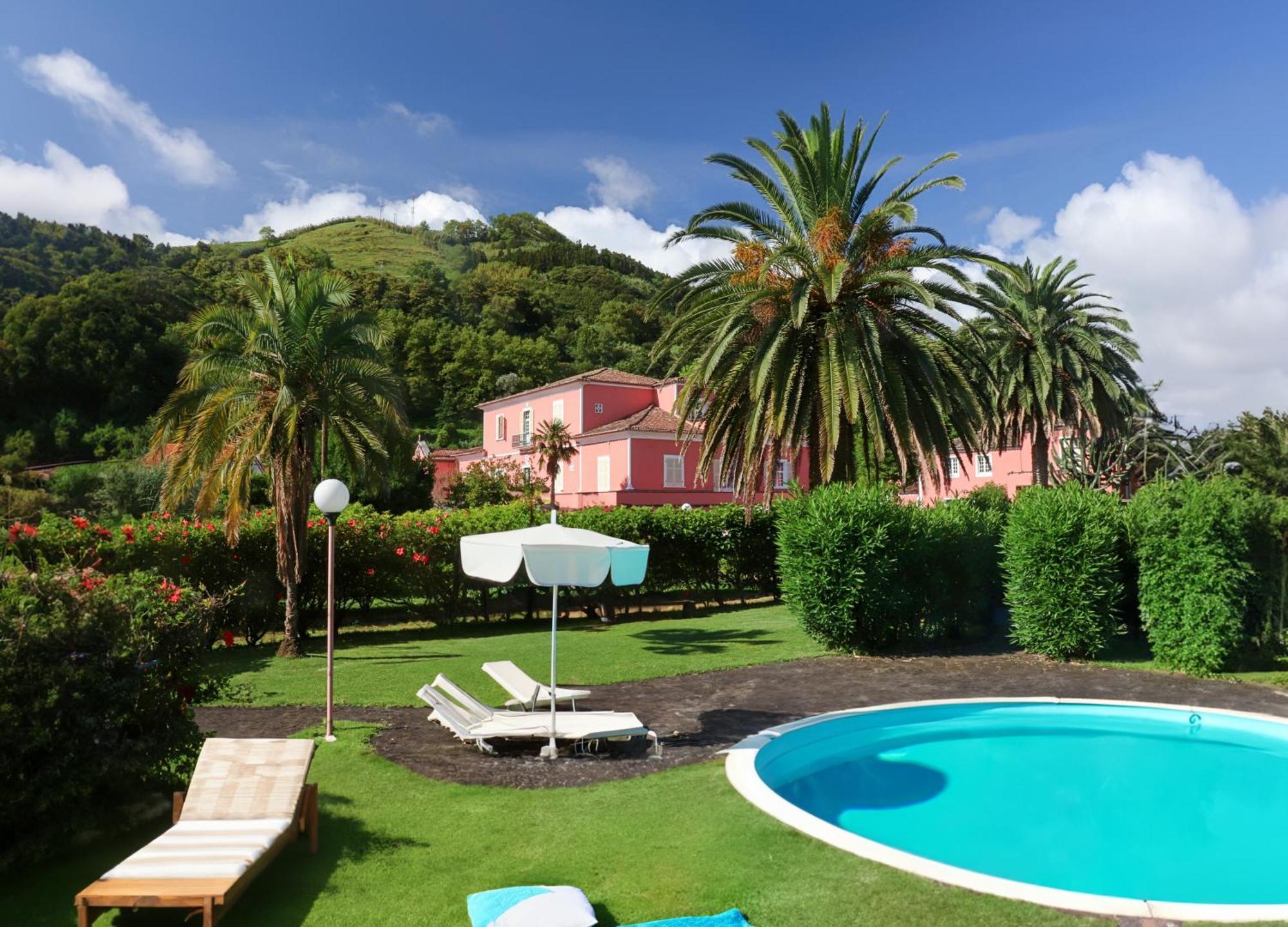 Solar De Lalem Bed & Breakfast Maia  Exterior photo