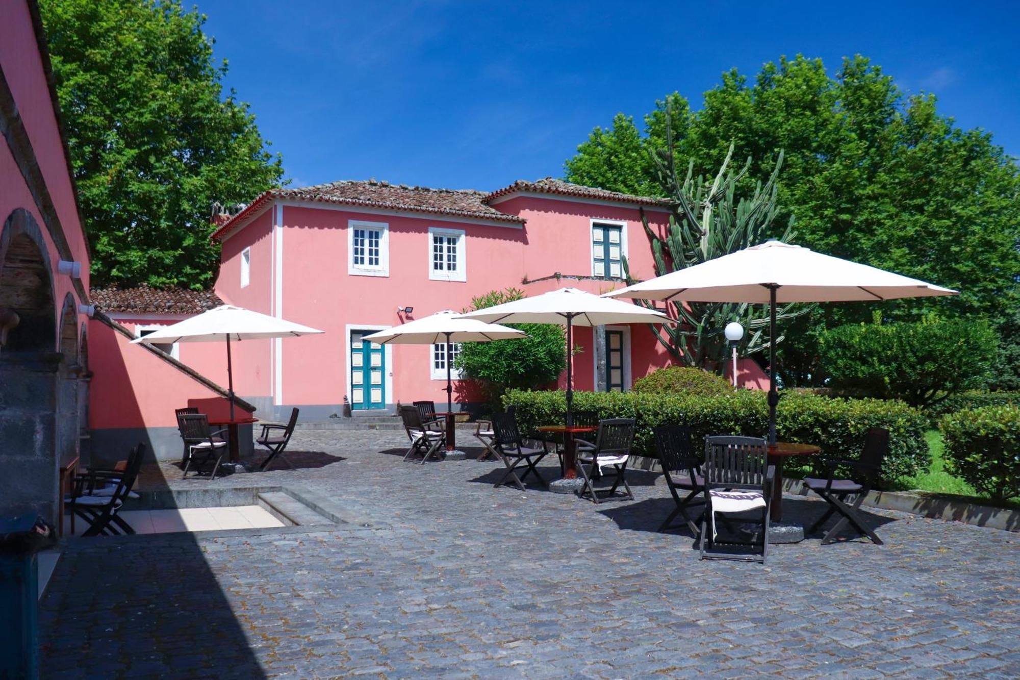 Solar De Lalem Bed & Breakfast Maia  Exterior photo