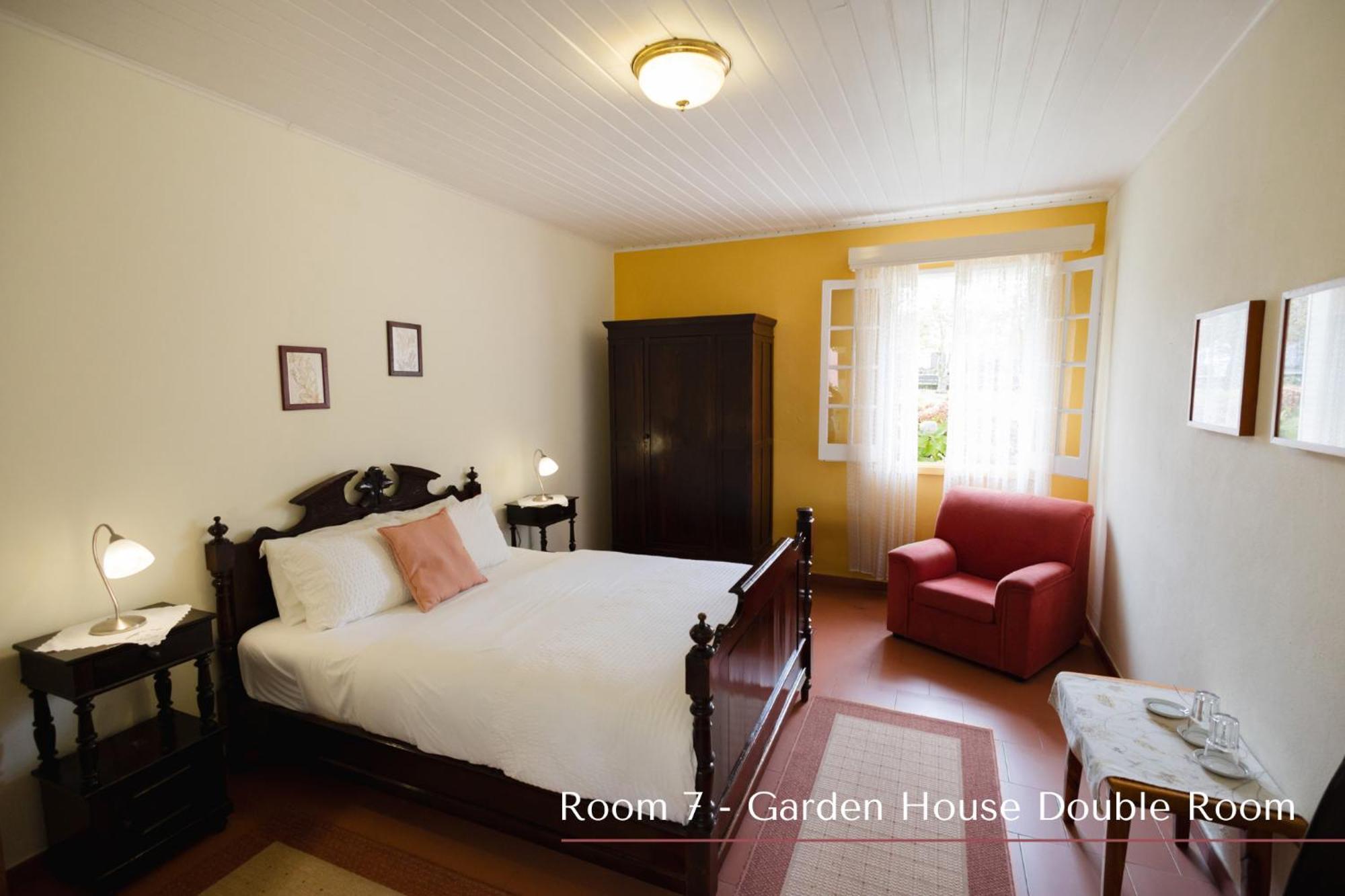 Solar De Lalem Bed & Breakfast Maia  Exterior photo
